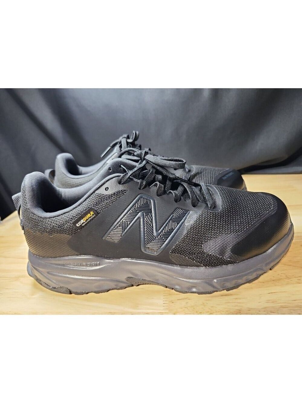 New Balance size 11 Men Size12.5 woman